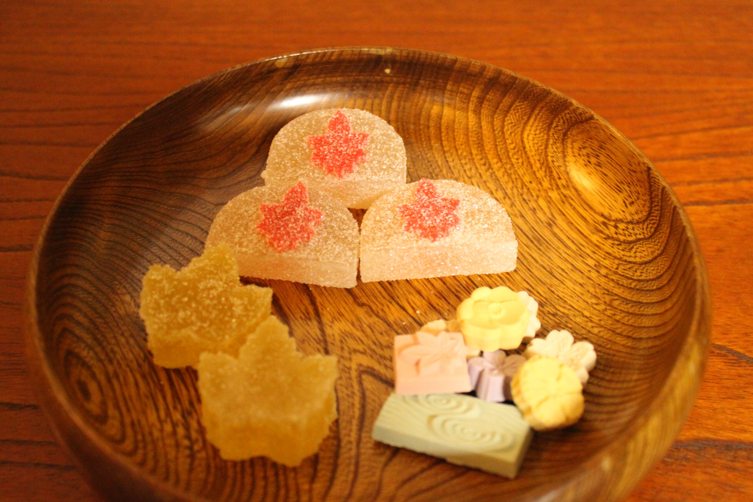 A photo of some Japanese sweets.