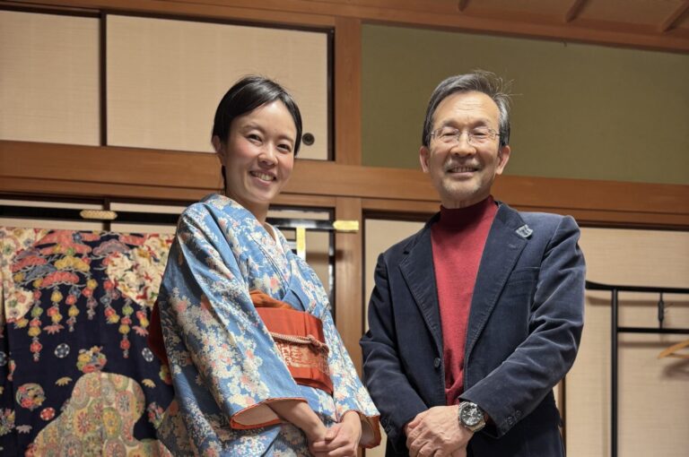 A photo of our guest and the shop manager.