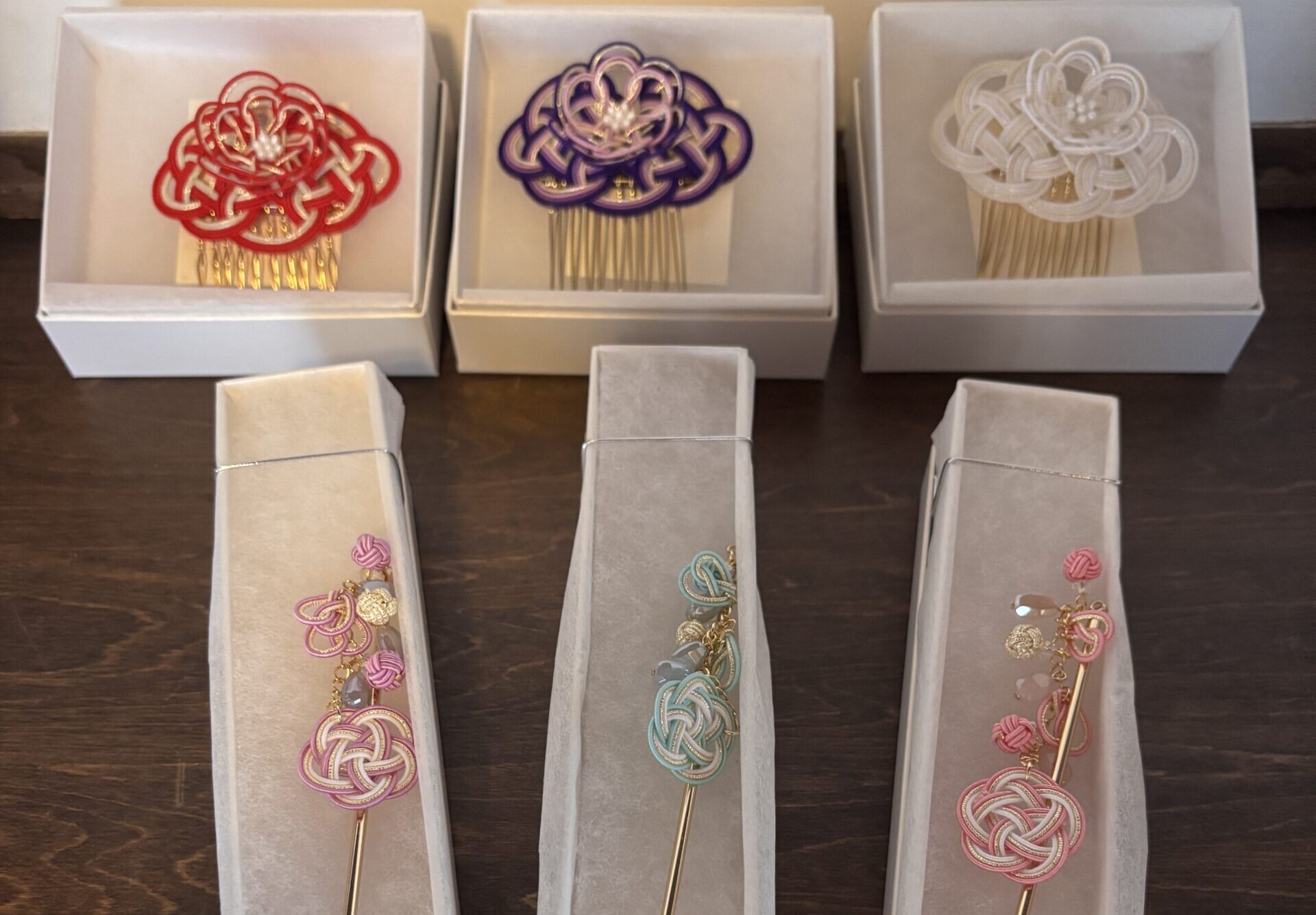 A photo of hair Accessories.