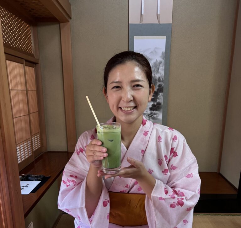 A photo of our guest in yukata.