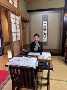 Photo of Calligrapher Eri.