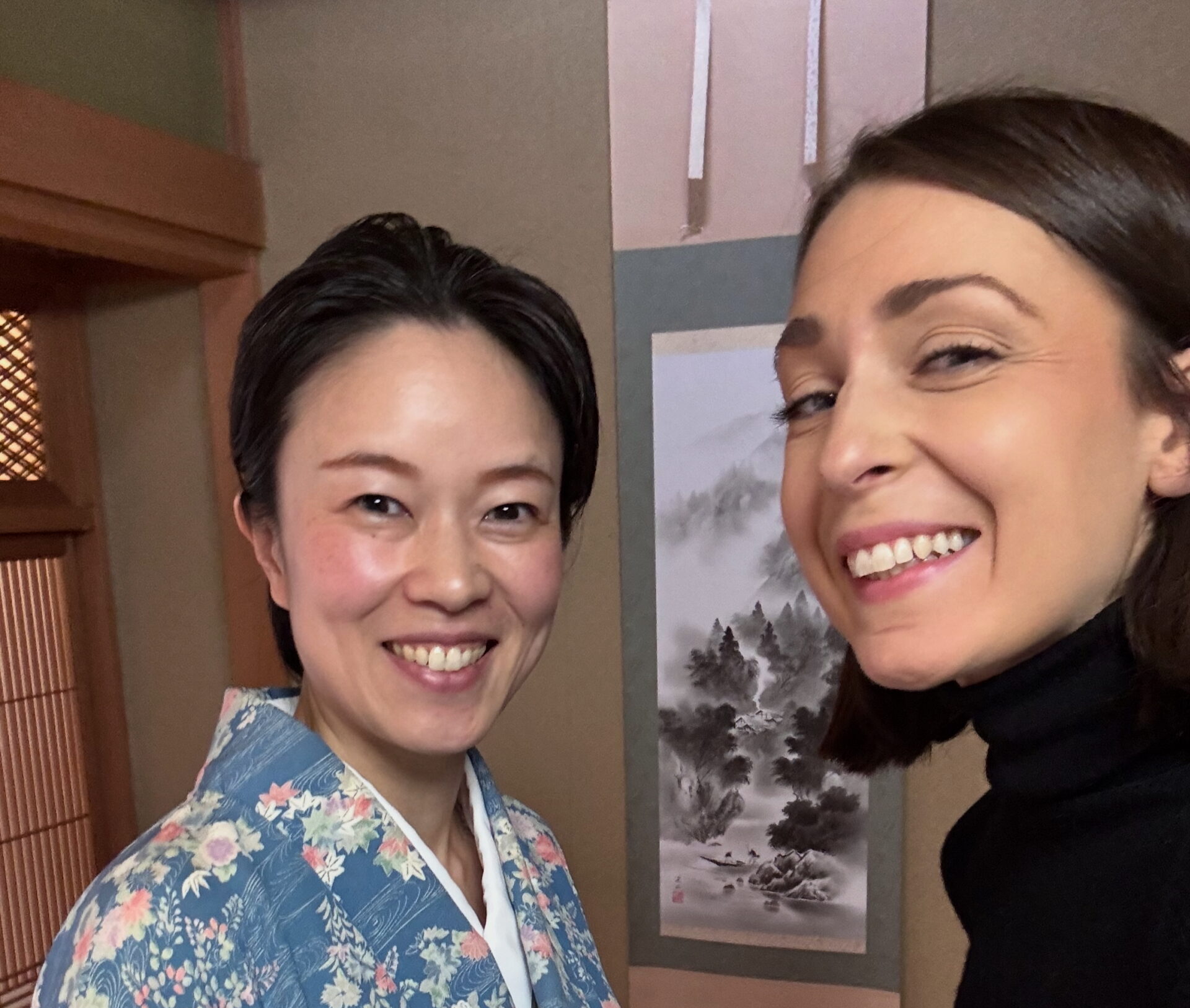 A photo of our guest and the host.