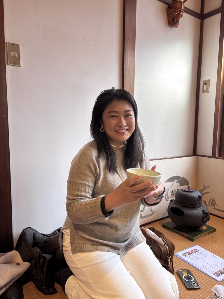 Our guest enjoyed a bowl of matcha around our irori hearth.
